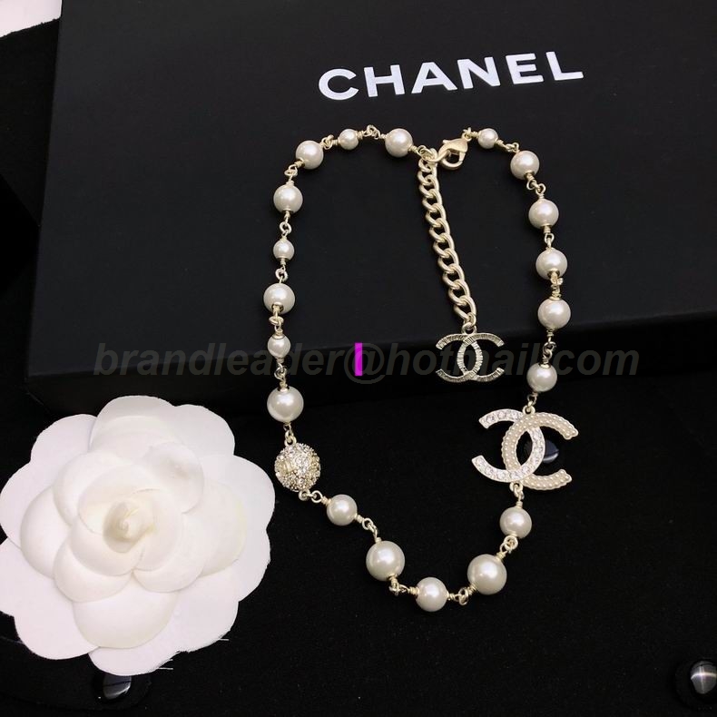 Chanel Necklaces 394